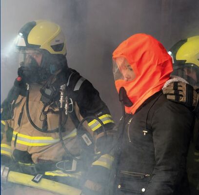 comprare 6.8L apparecchi per la respirazione dell'aria, comprese le cinghie con imbracatura regolabile a pressione di lavoro normale di 300 bar, per missioni di soccorso di emergenza online manufacture